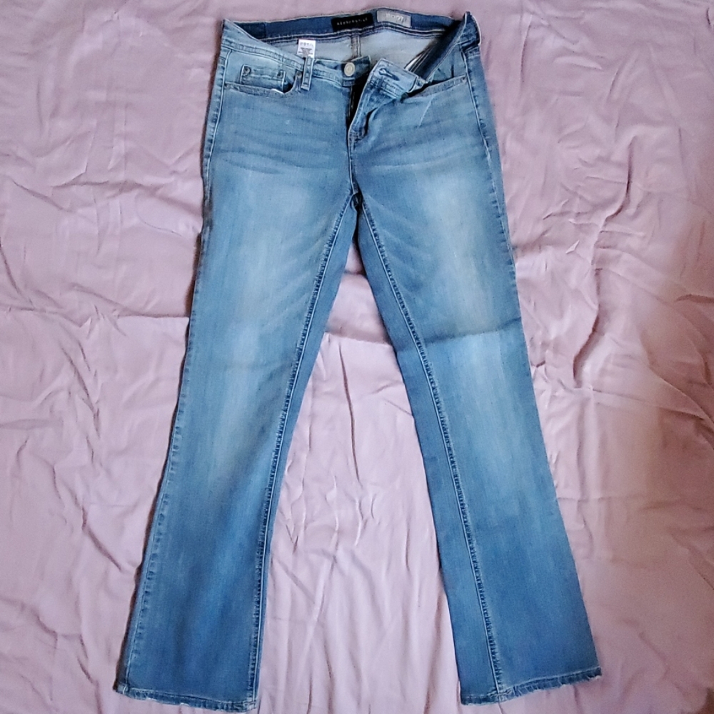 Bootcut Jean's junior size 6 reg